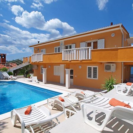 Apartment Mornar-2 By Interhome Trogir Bagian luar foto