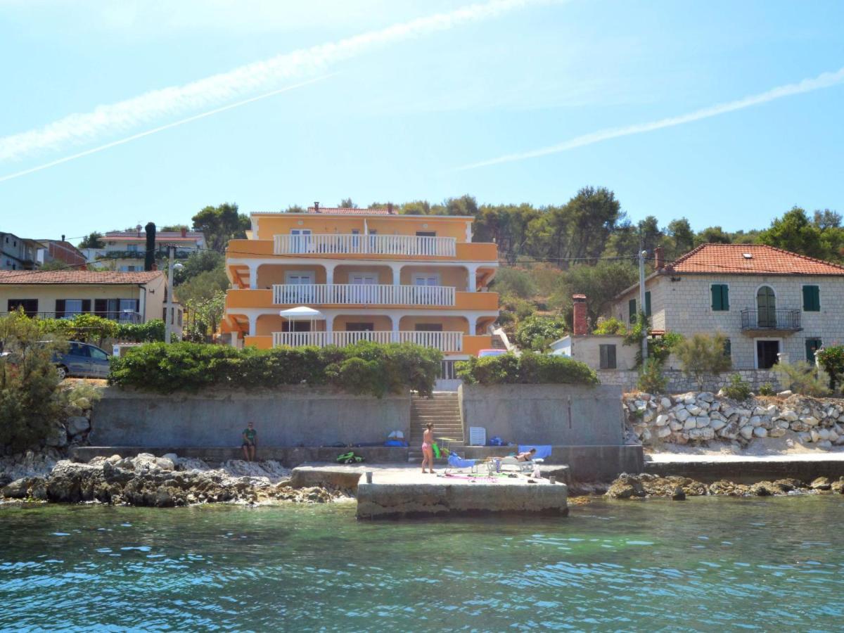 Apartment Mornar-2 By Interhome Trogir Bagian luar foto